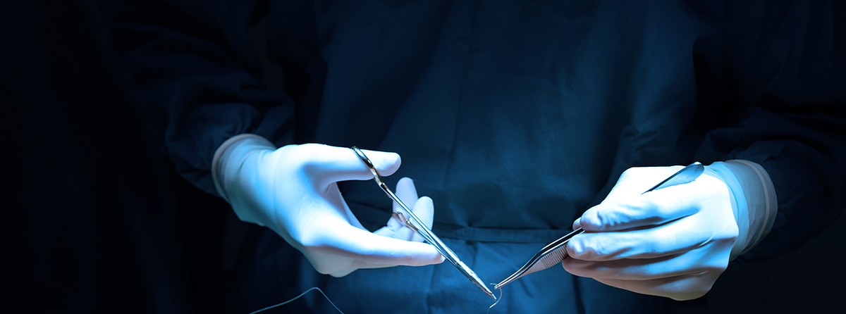 Postępowanie w przypadku krwawień i zabiegów inwazyjnych u chorych na hemofilię A powikłaną inhibitorem leczonych emicizumabem - propozycja zaleceń francuskich