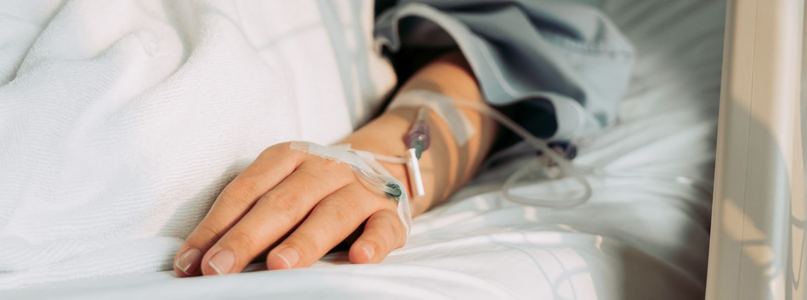Leczenie tej choroby rzadkiej wymaga częstych hospitalizacji. Czy wkrótce wystarczy zastrzyk?